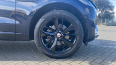 Jaguar F-Pace 2.0 D200 R-Dynamic Black 5dr Auto AWD Diesel Estate